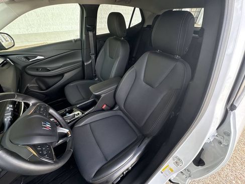Certified 2025 Buick Encore GX Preferred w/ Comfort Package AWD/4WD image 18