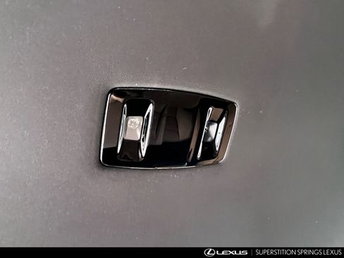 New 2026 Lexus RX 450h AWD image 21