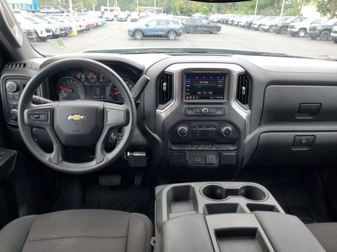 Certified 2020 Chevrolet Silverado 1500 Custom w/ Custom Value Package AWD/4WD image 20