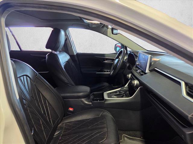 Used 2023 Toyota RAV4 XLE w/ Convenience Package FWD image 19