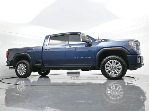 Used 2020 GMC Sierra 3500 Denali w/ Denali Ultimate Package image 47