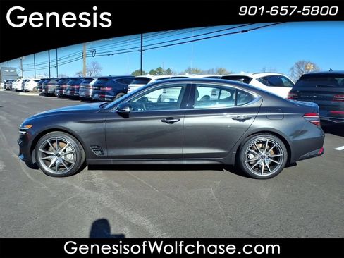 Used 2026 Genesis G70 2.5T Prestige AWD/4WD image 2