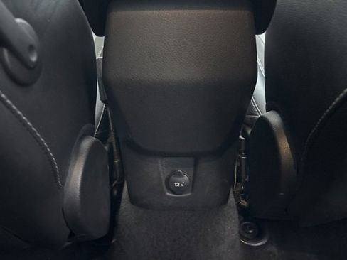 Used 2014 Ford Focus SE w/ Equipment Group 201A image 12