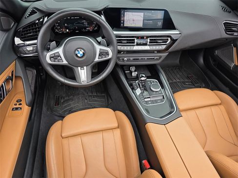 Certified 2022 BMW Z4 M40i w/ Premium Package image 13