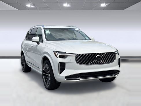 New 2026 Volvo XC90 B6 Ultra w/ Protection Package AWD/4WD image 7