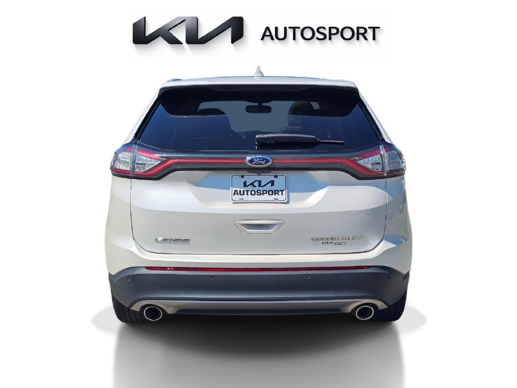 Used 2017 Ford Edge Titanium w/ Equipment Group 301A FWD image 11