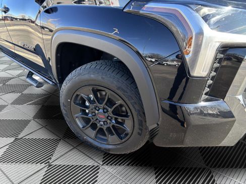 Used 2025 Toyota Tundra SR5 w/ TRD Off-Road Premium Package image 5