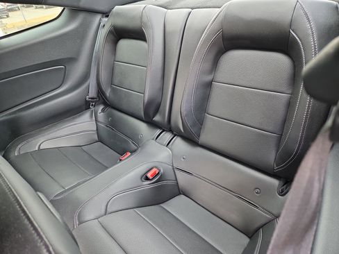 Used 2018 Ford Mustang Premium w/ Equipment Group 201A image 8