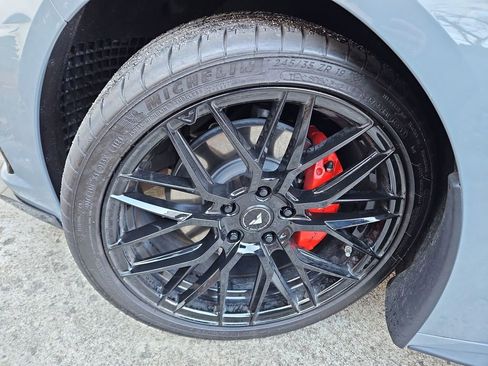 Used 2025 Chevrolet Corvette Stingray Preferred Cpe w/ Battery Protection Package image 35