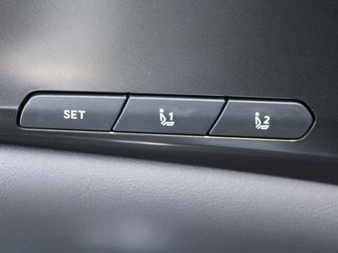 New 2026 Kia Carnival SX image 29