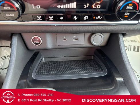 Certified 2023 Nissan Rogue SV FWD image 19