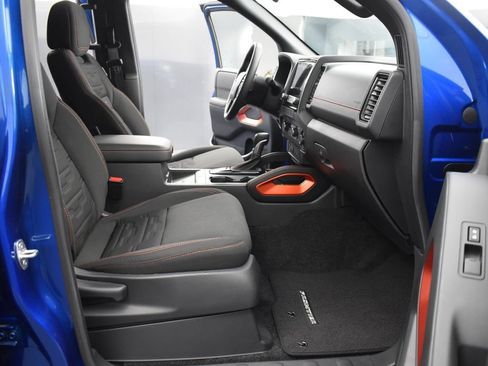 Used 2024 Nissan Frontier Pro-X w/ Pro Convenience Package RWD image 7