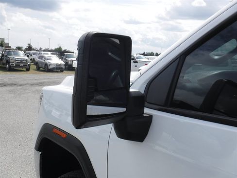 Used 2023 GMC Sierra 2500 Pro w/ Fleet Convenience Package RWD image 19