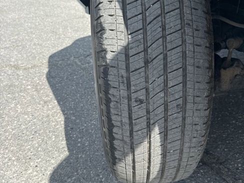 Used 2025 Toyota Tacoma TRD Sport image 28