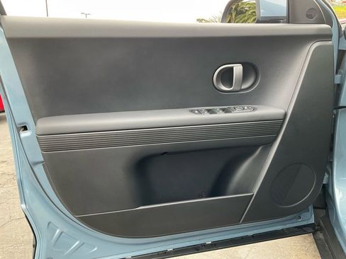 Used 2025 Hyundai Ioniq 5 SEL image 23