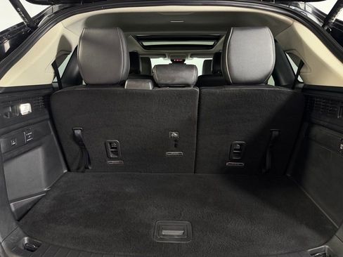 Used 2024 MAZDA CX-90 Plug-In Hybrid w/ Premium Pkg image 30