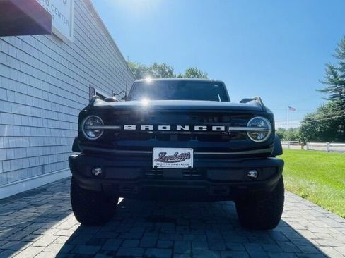 Used 2023 Ford Bronco Outer Banks w/ Sasquatch Package AWD/4WD image 32