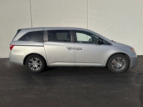 Used 2012 Honda Odyssey EX-L image 2
