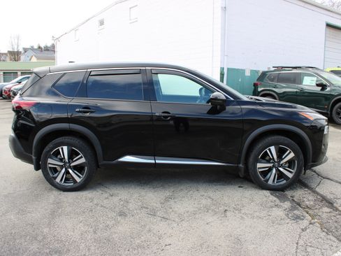 Certified 2023 Nissan Rogue SL image 8