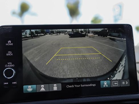 Used 2024 Honda CR-V Sport Touring image 28