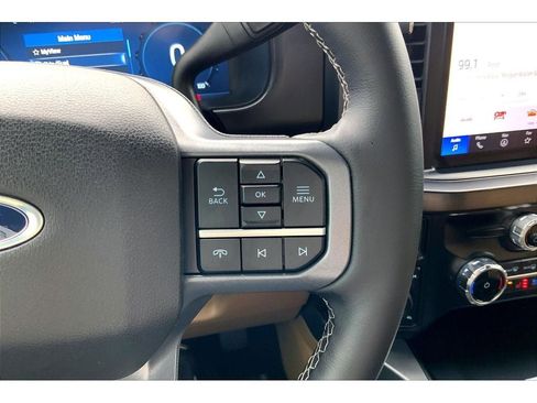 Used 2026 Ford F450 Lariat AWD/4WD image 21