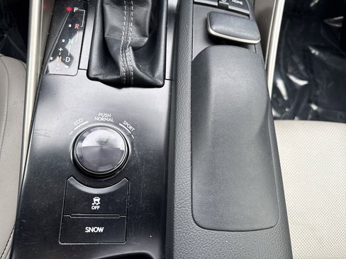 Used 2014 Lexus IS 250 AWD w/ Navigation Package image 25