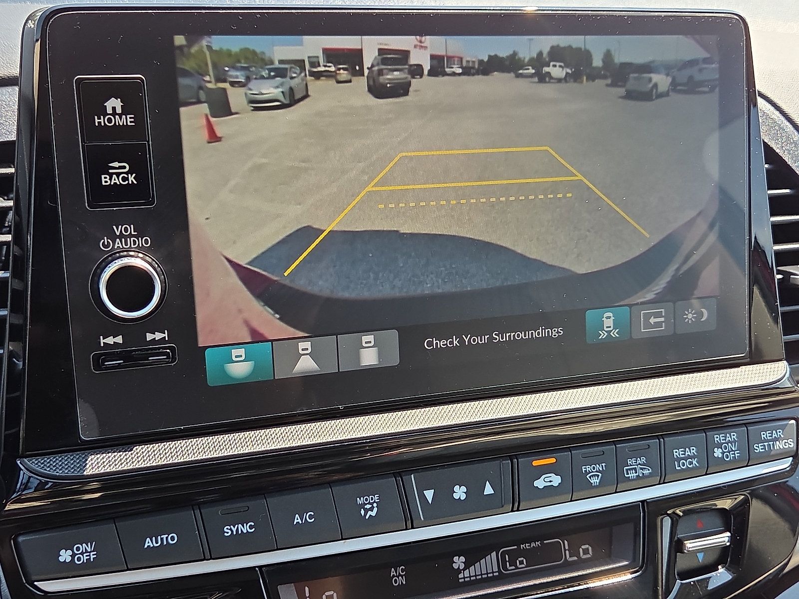 Used 2025 Honda Odyssey Touring image 20