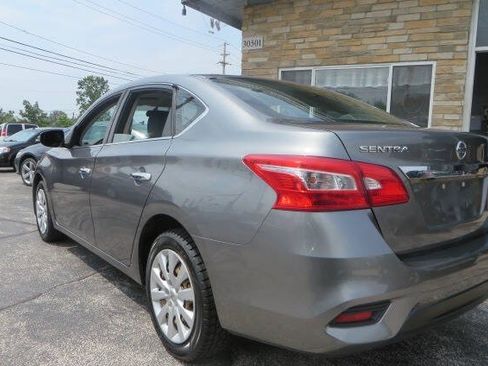 Used 2018 Nissan Sentra S FWD image 4