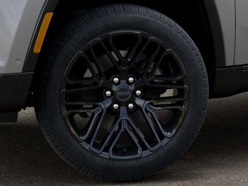 New 2026 Jeep Grand Wagoneer Limited AWD/4WD image 8