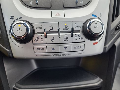 Used 2017 Chevrolet Equinox LT w/ Convenience Package image 15