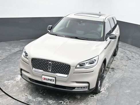 Used 2024 Lincoln Aviator Reserve w/ Equipment Group 201A AWD/4WD image 41