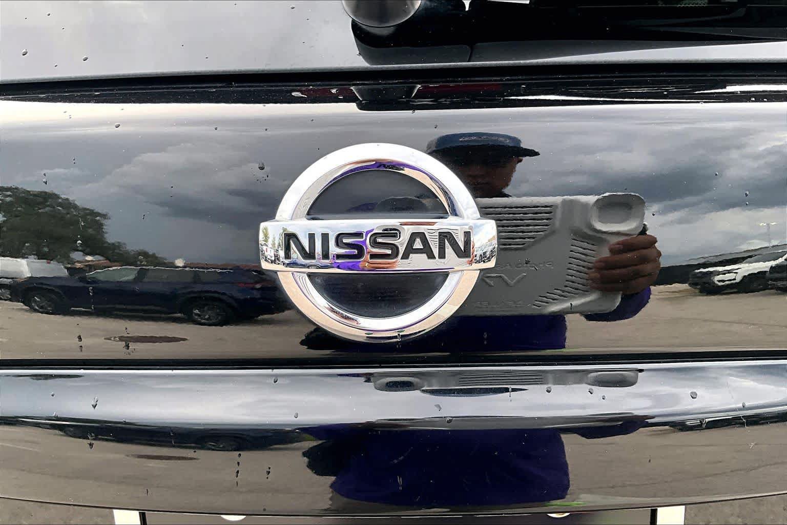 Used 2022 Nissan Murano SV w/ SV Midnight Edition Package FWD image 31