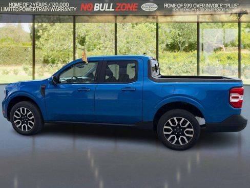 Certified 2022 Ford Maverick Lariat w/ Lariat Luxury Package AWD/4WD image 2