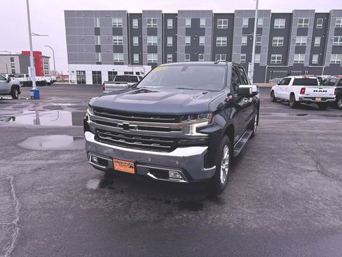 Used 2022 Chevrolet Silverado 1500 LTZ w/ LTZ Convenience Package II image 1