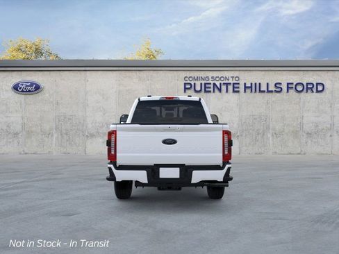 New 2026 Ford F250 Lariat w/ Black Appearance Package image 5