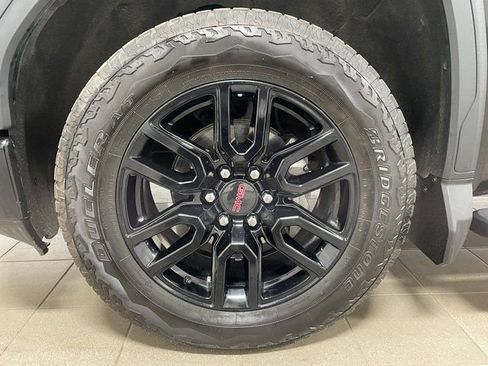 Used 2019 GMC Sierra 1500 Elevation w/ Elevation Value Package AWD/4WD image 7