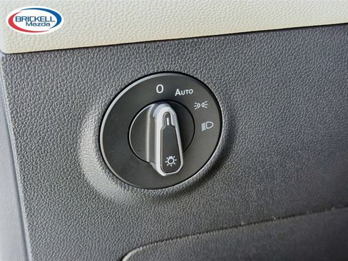 Used 2025 Volkswagen Taos S FWD image 31