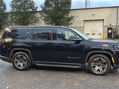 Used 2022 Jeep Wagoneer Series III w/ Convenience Group I image 28