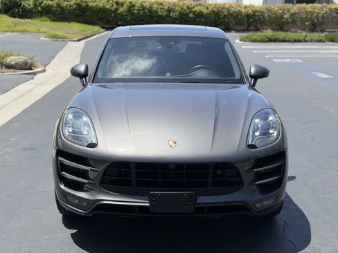 Used 2018 Porsche Macan Turbo AWD/4WD image 7