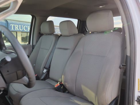 Certified 2020 Ford F250 XLT w/ Tremor Off-Road Package image 15