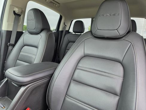 Used 2019 GMC Canyon Denali AWD/4WD image 8