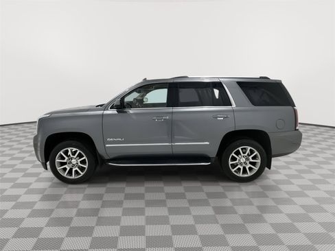 Used 2019 GMC Yukon Denali AWD/4WD image 2