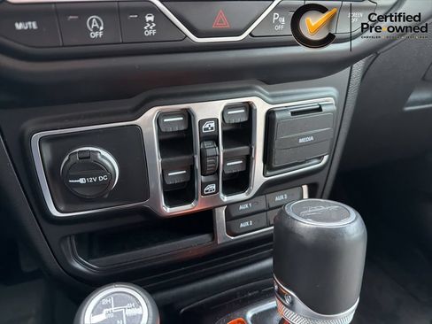 Used 2021 Jeep Gladiator Overland AWD/4WD image 78
