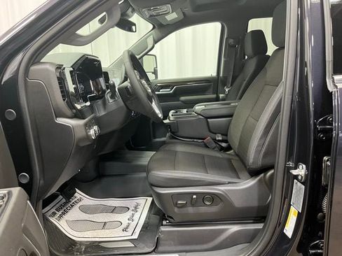 New 2026 GMC Sierra 2500 SLE w/ SLE Value Package; image 5