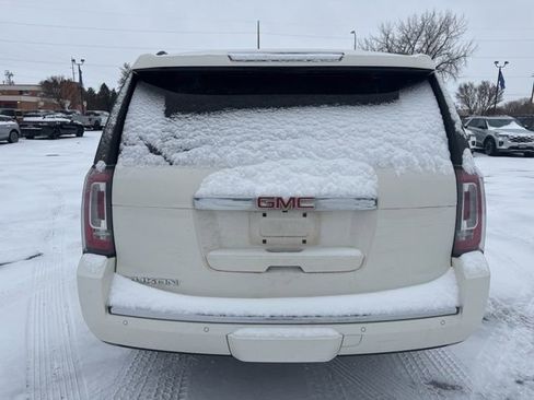 Used 2015 GMC Yukon Denali w/ Touring Package image 9