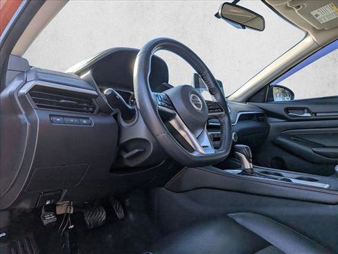 Used 2019 Nissan Altima 2.5 SR image 10