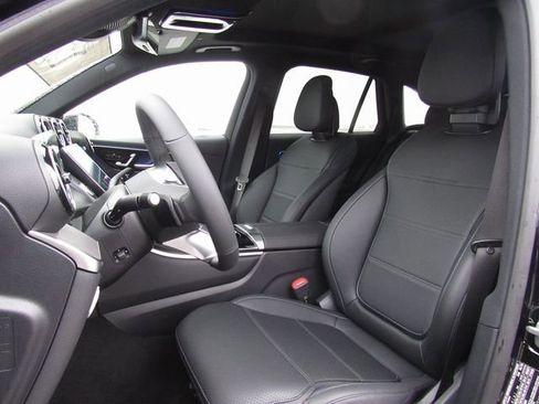 Certified 2026 Mercedes-Benz GLC 300 4MATIC image 10