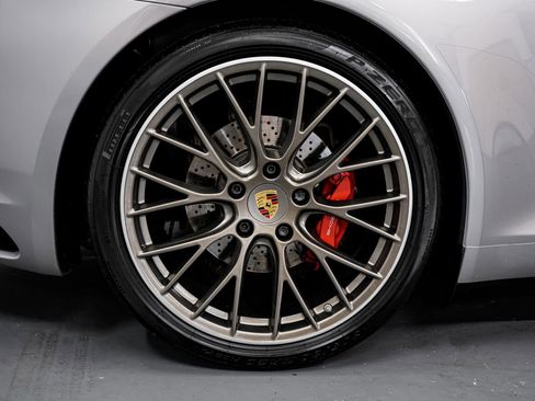 Used 2018 Porsche 911 Carrera S RWD image 45
