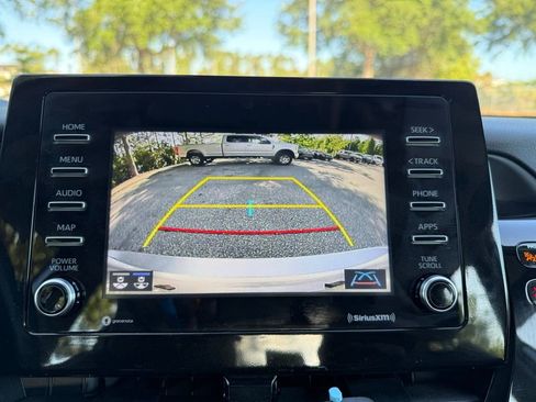 Used 2023 Toyota Camry SE image 28