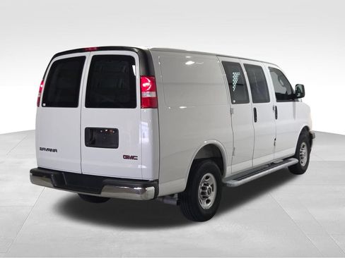 Used 2025 GMC Savana 2500 w/ Driver Convenience Package RWD image 19